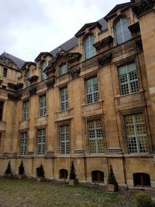 Façade sur cour Renaissance de l'hôtel de Lamoignon